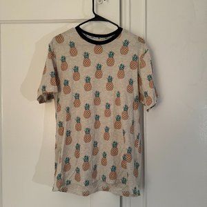 Pineapple Design Tshirt (Large) - Free Planet